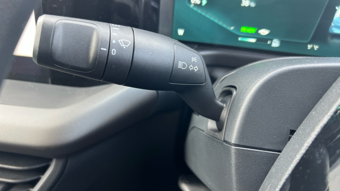 Ford Transit Courier E-Transit Courier 100kW 43kWh Trend Van Auto - Image 32